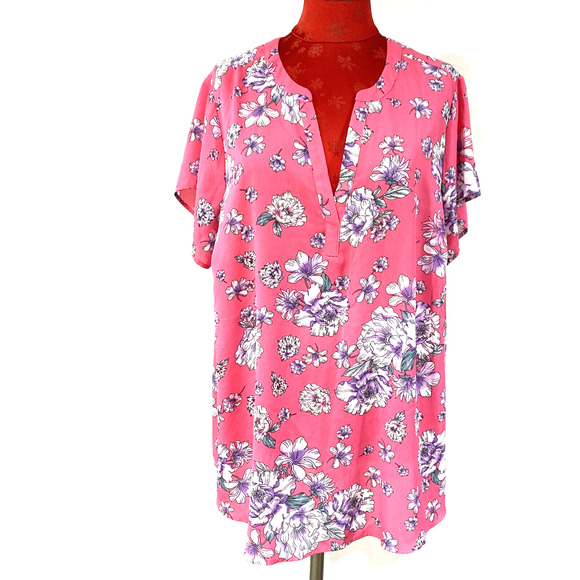Torrid Plus Size Short Sleeve Tunic Top Blouse 18/20 Pink Floral Sheer Relaxed - Picture 1 of 8